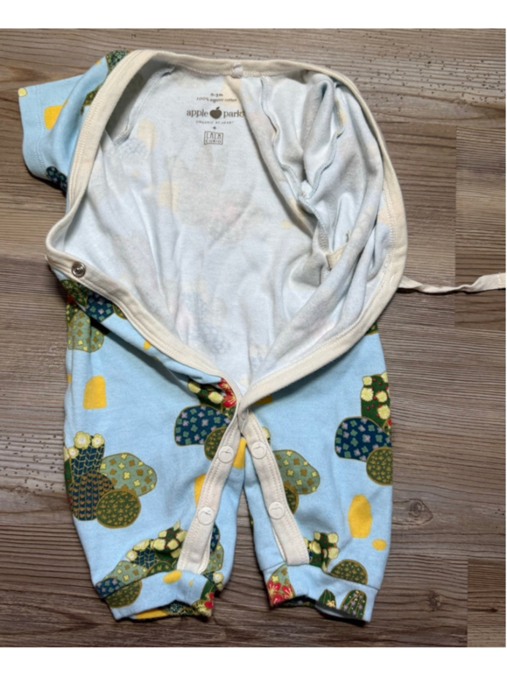 Apple Park Organic Cotton Kimono Romper size 0-3 months - Picture 5 of 5
